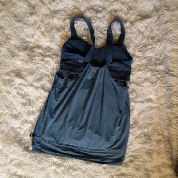 lululemon tank top built in bra  blue - Picture 5 of 5